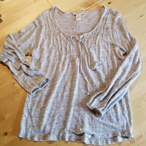 Sundance linen long sleeve pintuck tee